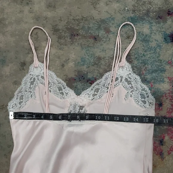 Vintage Christian Dior Elegant Pink Satin Nightgown With Asymmetrical Lace & Bow - Picture 14 of 16